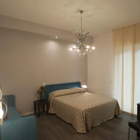 Corso Diaz Bed and Breakfast Ραβένα